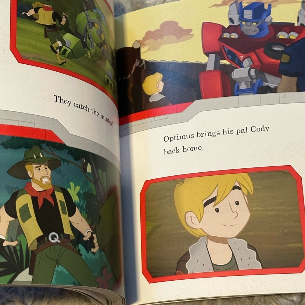 Rescue Bots Phonics box and Reading Adventures Set - Picture 6 of 8